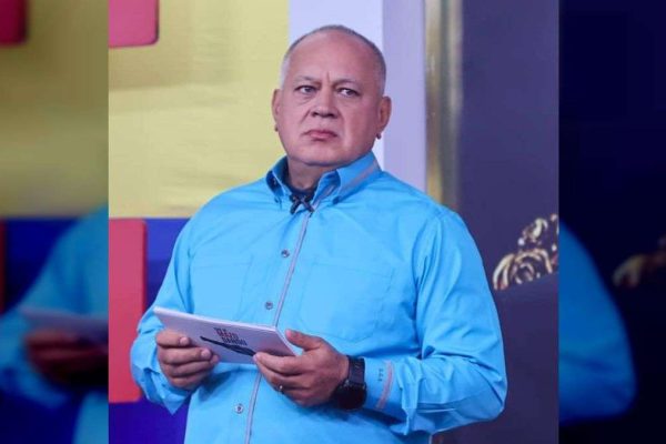 Cabello: los que se solidarizan con Álvaro Uribe están en su nómina