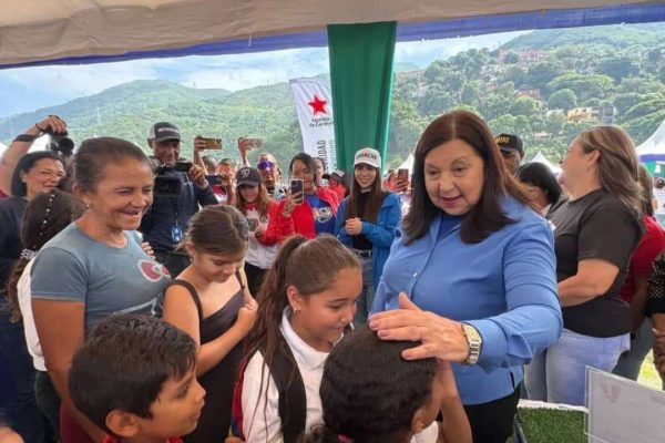 Caracas Sonríe se desplegó en Ojo de Agua Caracas Sonríe se desplegó en Ojo de Agua