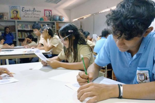 Chamos mirandinos muestran proyectos de ciencia y tecnología