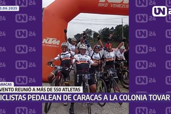 Ciclistas pedalean desde Caracas hasta la Colonia Tovar Ciclistas pedalean desde Caracas hasta la Colonia Tovar