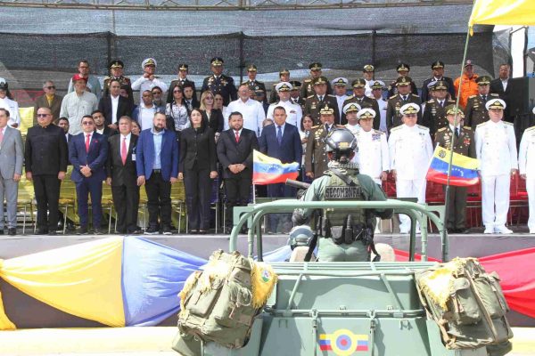 En las regiones también conmemoran los 214 años de independencia En las regiones también conmemoran los 214 años de independencia