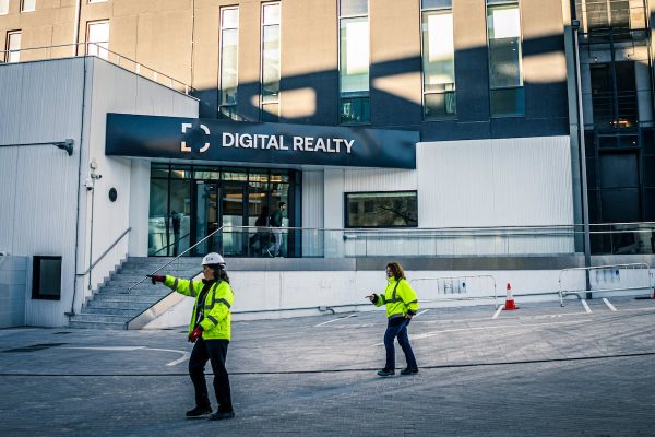 Los empleos ‘fantasma’ en los centros de datos | Economía EL PAÍS