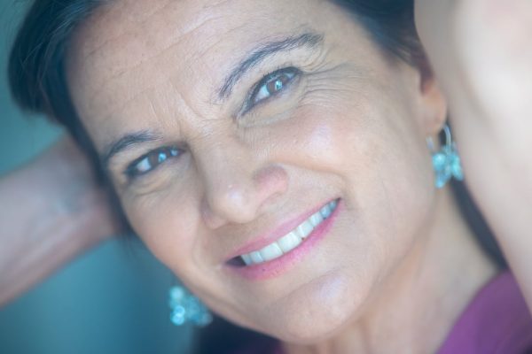 Mamen Sánchez, directora adjunta de ‘¡Hola!’: “En los casoplones también cuecen habas” | Gente EL PAÍS