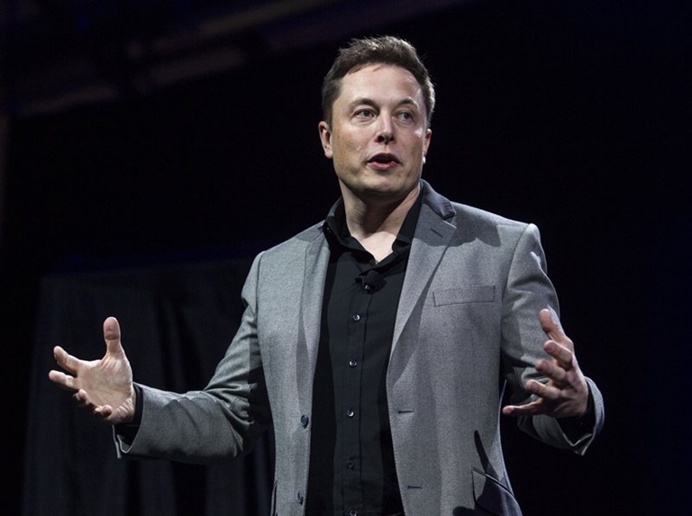Musk insiste en la creación de un tercer partido en EEUU