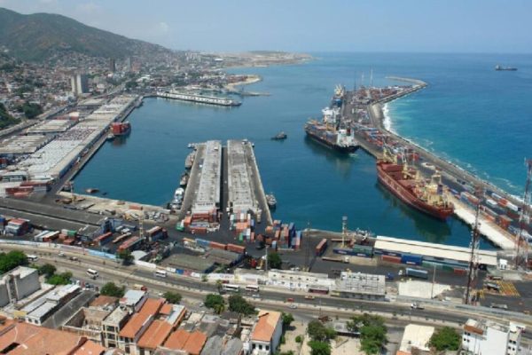 Proponen mayor inversión tecnológica para puertos nacionales