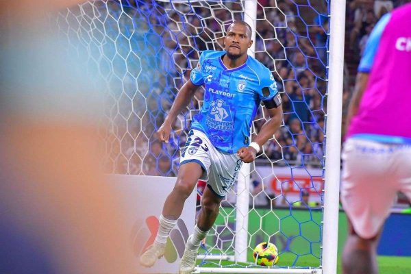 Real Oviedo hizo oficial la llegada de Salomón Rondón