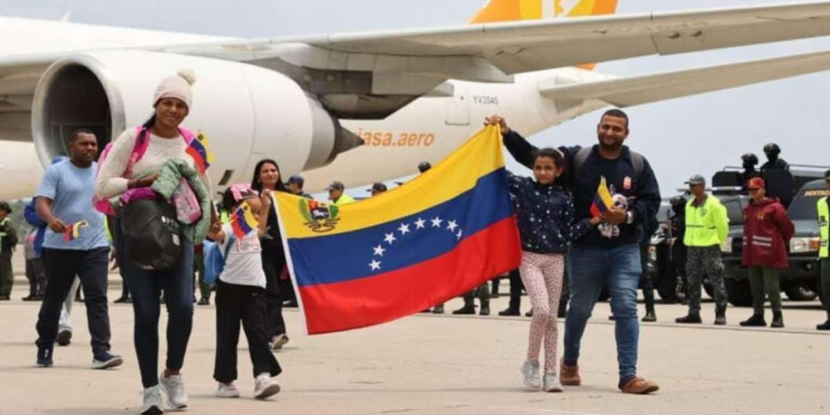 Retornaron 319 venezolanos desde México a través del Plan Vuelta a la Patria
