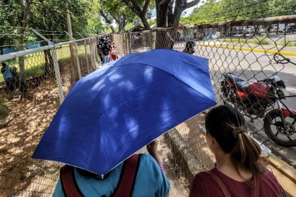 Sahum alerta sobre consecuencias y prevenciones ante ola de calor en Maracaibo Sahum alerta sobre consecuencias y prevenciones ante ola de calor en Maracaibo