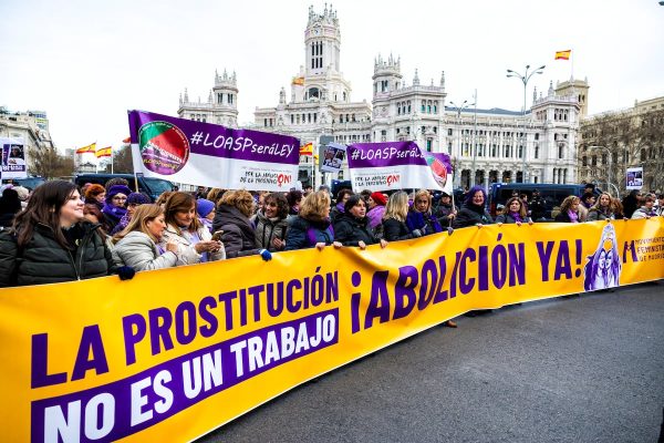 Un putero representa todos los errores de la historia | Opinión EL PAÍS