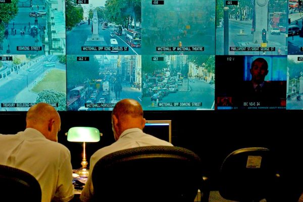 Veinte años de los atentados del 7J en Londres en una serie: terror, paranoia y cámaras de vigilancia | Televisión EL PAÍS