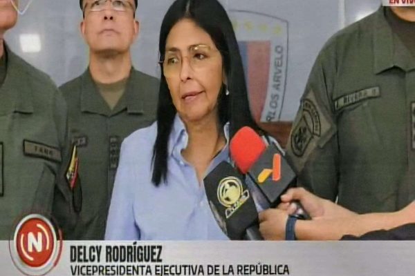 Vicepresidenta entrega áreas del Hospital Militar totalmente recuperadas