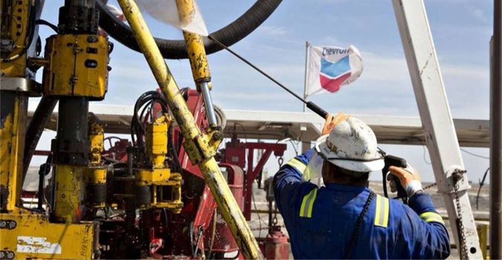 Chevron y PDVSA negociarían acuerdo para exportar crudo venezolano a mercados fuera de EEUU