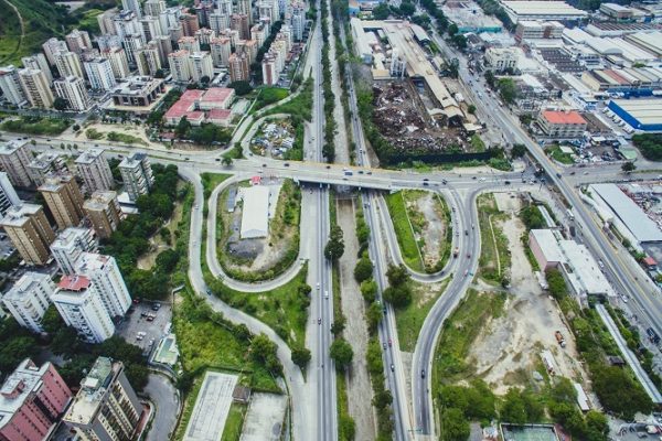 ¡Entérate! Distribuidores viales: ¡La clave para la movilidad urbana! PILPERCA - ¡Entérate! Distribuidores viales ¡La clave para la movilidad urbana! - FOTO