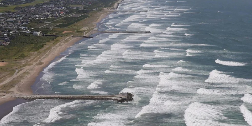 Olas de tsunami alcanzan las costas del oeste de EEUU tras el fuerte sismo en Rusia