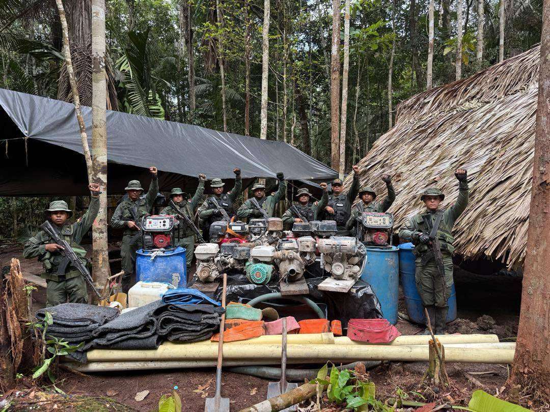Desmantelado campo de minería ilegal en Amazonas