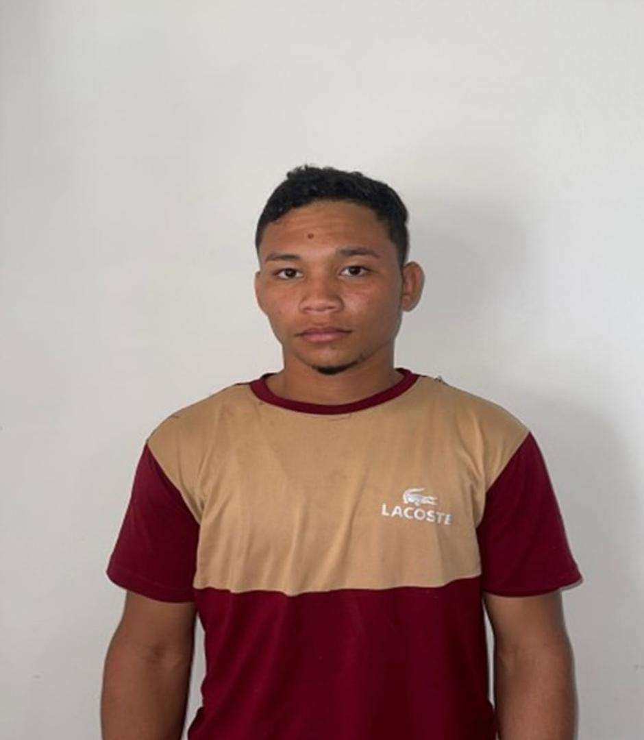 Hombre mató a un adolescente tras descubrir que salía con su mujer