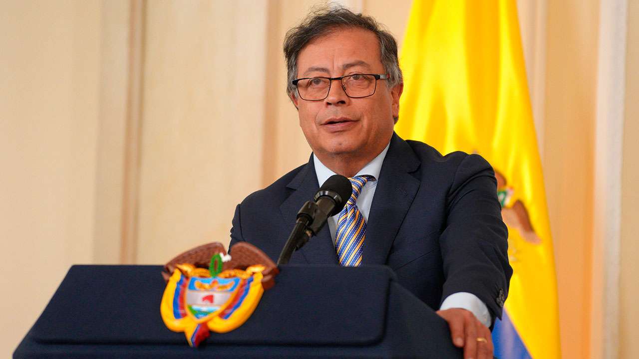 Presidente Petro solicita reunión de cancilleres ante amenaza injerencista de EEUU