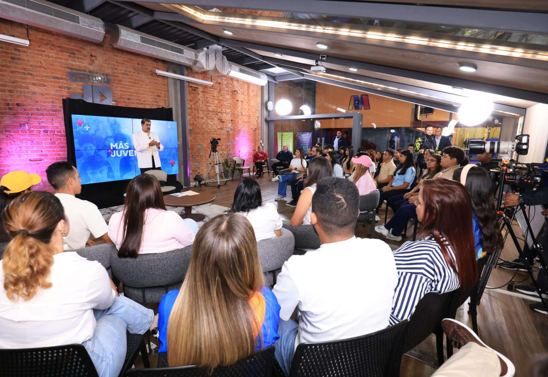 Maduro anunció el relanzamiento de la Gran Misión Venezuela Joven 