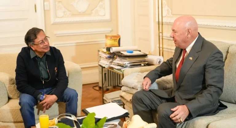 Colombia y EEUU buscan aliviar tensiones tras la arremetida de Trump