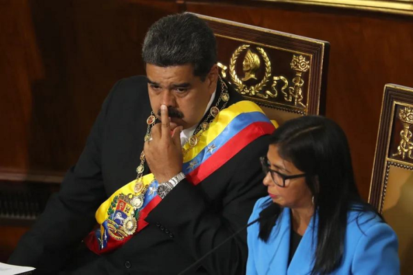 Delcy Rodríguez dice que la supuesta transición sin Nicolas Maduro es falsa: ‘Toda una guerra psicológica’ Delcy Rodríguez dice que la supuesta transición sin Nicolas Maduro es falsa: 'Toda una guerra psicológica'