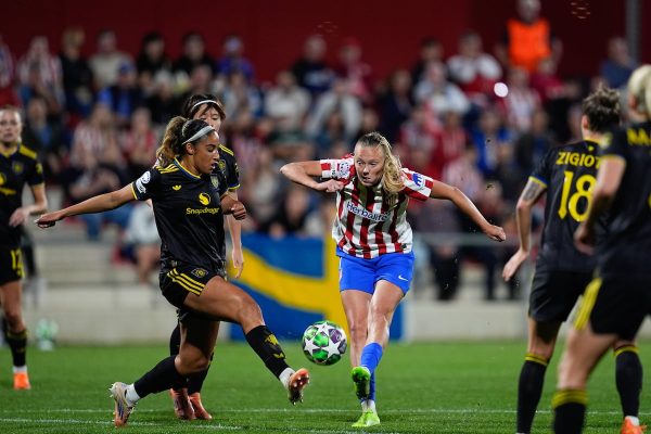 El Atlético no puede con el Manchester United | Fútbol | Deportes Irene Guevara