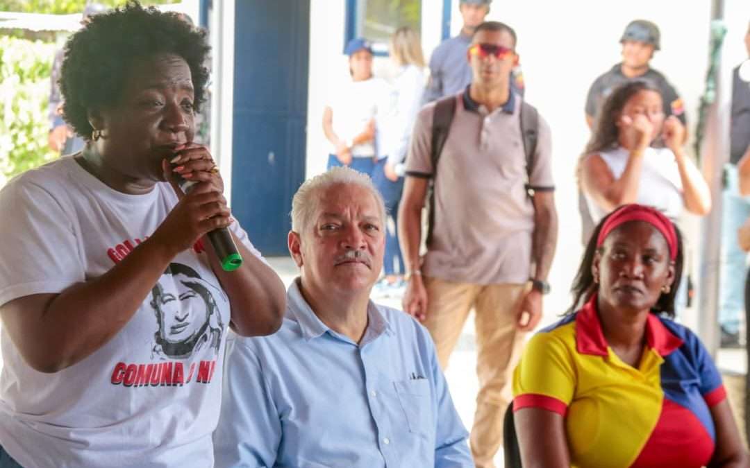 Entregaron rehabilitada escuela en Barlovento