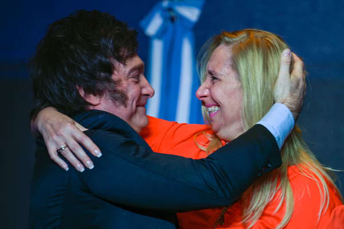 Ordenan revisar comunicaciones de Milei y su hermana por criptogate