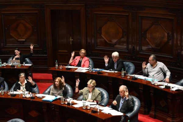Uruguay aprueba la eutanasia activa