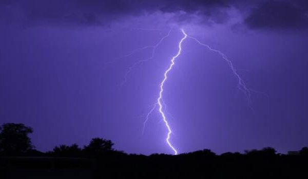 relámpagos y lluvias en Maracaibo y San Francisco