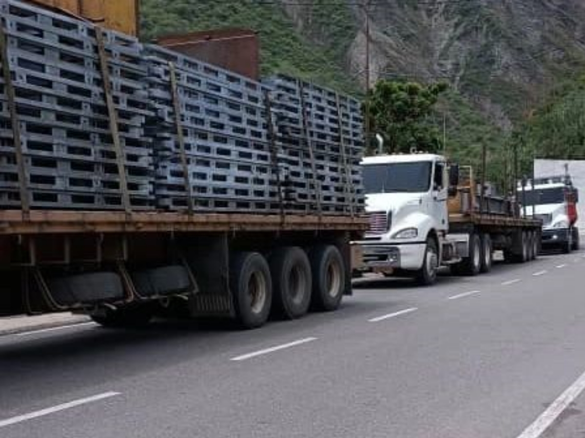 Gobierno reactiva fábrica de estructuras metálicas en Tinaquillo