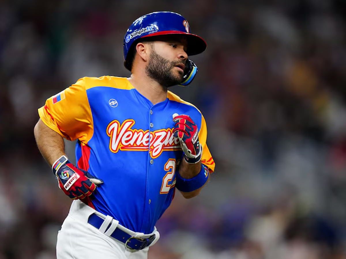 Altuve aún no se decide sobre el Clásico Mundial