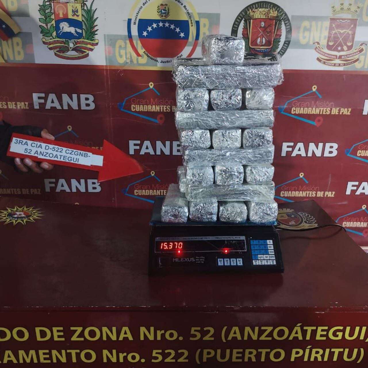 Detenido sujeto con más de 15 kilos de presunta cocaína en Clarines