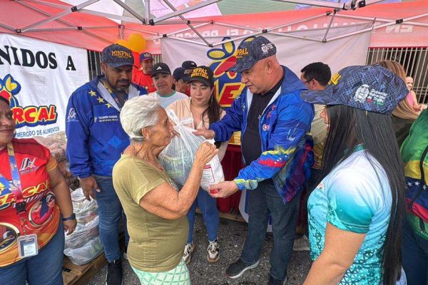 Distribuyen más de 1.600 toneladas de alimentos en Trujillo