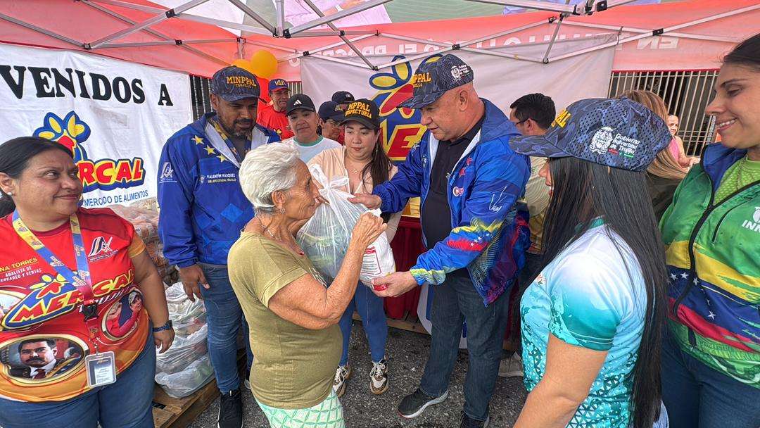 Distribuyen más de 1.600 toneladas de alimentos en Trujillo