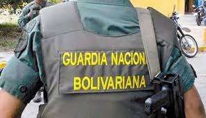 Dos detenidos por presunto contrabando