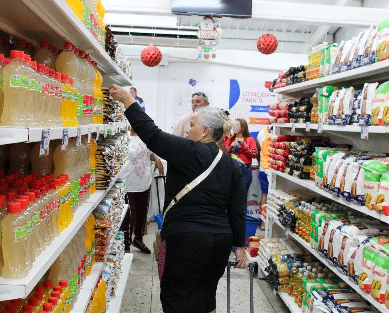 Fortalecen red alimentaria en Barinas con reinauguración de Mercal