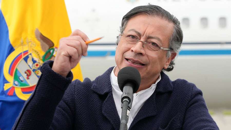 Petro declara emergencia económica en Colombia