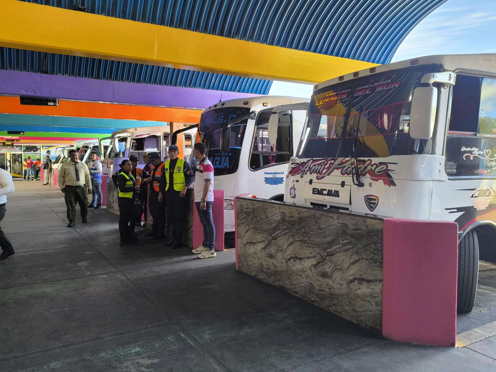 Afluencia masiva registra el Terminal de San Fernando de Apure