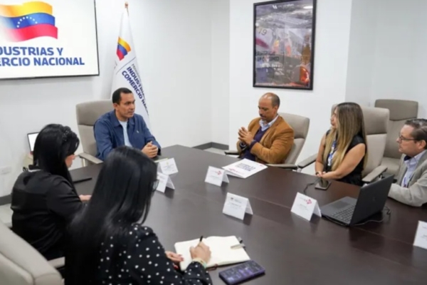 Gobierno sector farmacéutico