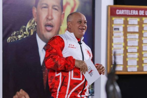 Cabello: la extrema derecha insiste en la desestabilización