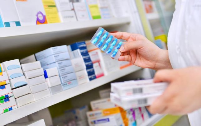 Implementarán sistema electrónico para hacer inventario de medicinas nacionales y determinar capacidad productiva