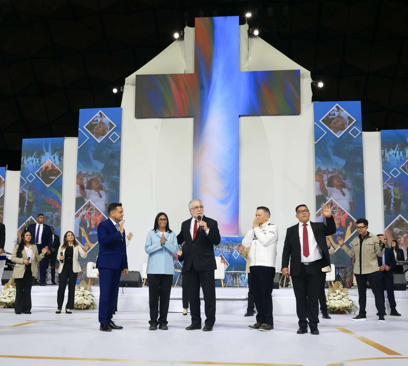 Delcy Rodríguez insta a que los corazones sean curados del odio