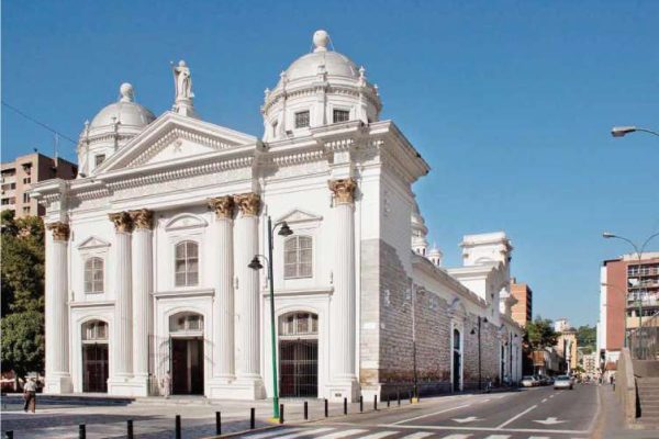 Dibujantes retratarán cuatro templos icónicos de Caracas este miércoles santo