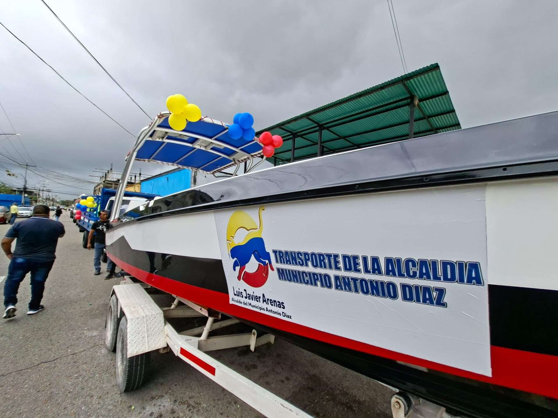 Entregan tres embarcaciones para salud y producción en Delta Amacuro