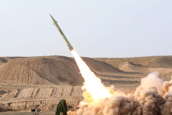 Irán amenaza con atacar oficinas tecnológicas mientras Trump insta a aliados a tomar Ormuz