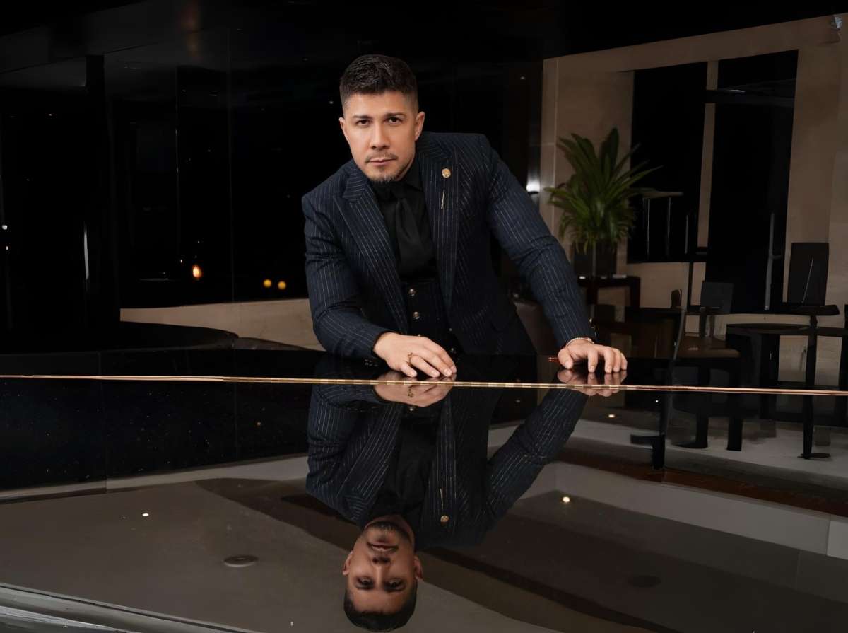 Lion Lázaro lanza su primer sencillo del año, 'Llegué'