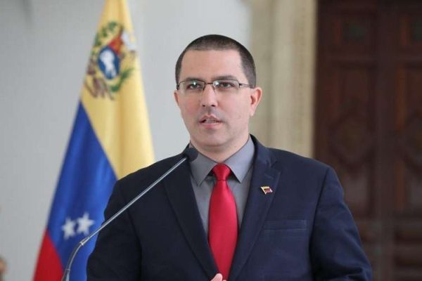 Arreaza: Ley de Amnistía no pierde vigencia