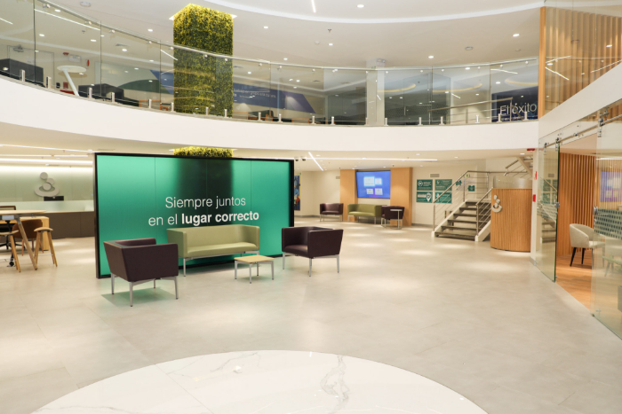 Banesco reinauguró su agencia del CCCT con nuevo diseño y propuesta innovadora