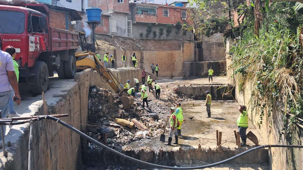 Brigadas ecológicas realizan campañas de concientización