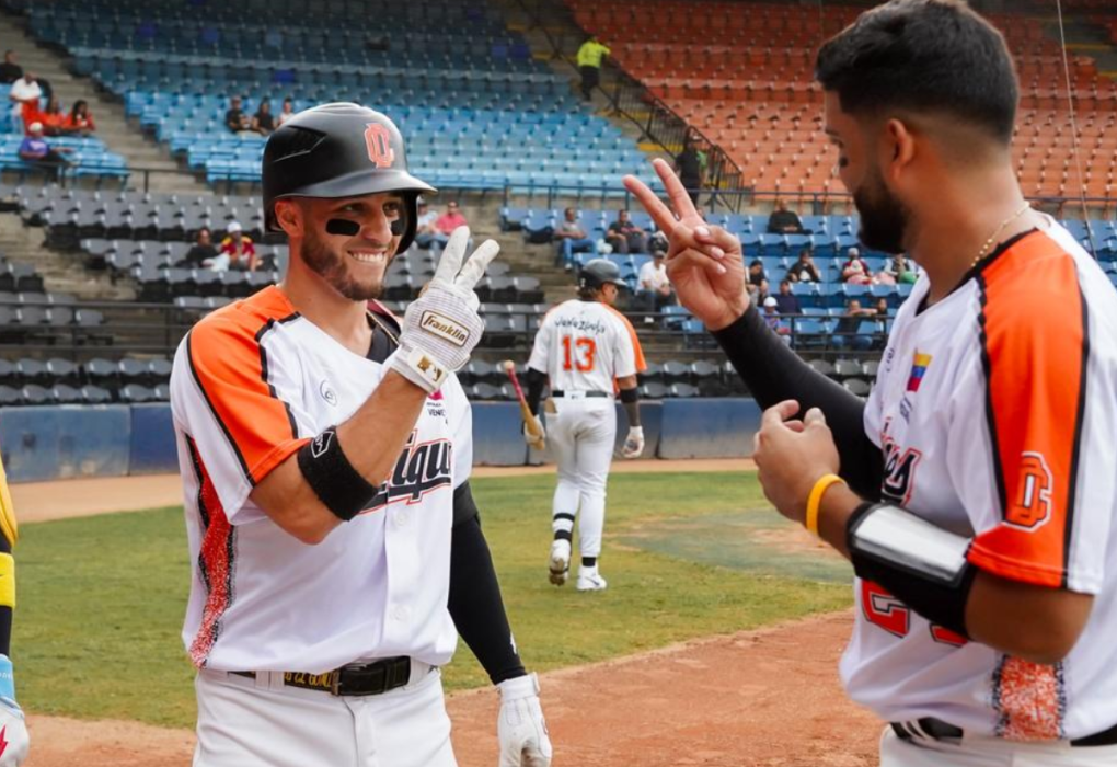 Caciques hizo respetar la UCV con triunfo ante Centauros